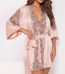 Robe curto com detalhes de renda em Cetim Premium
